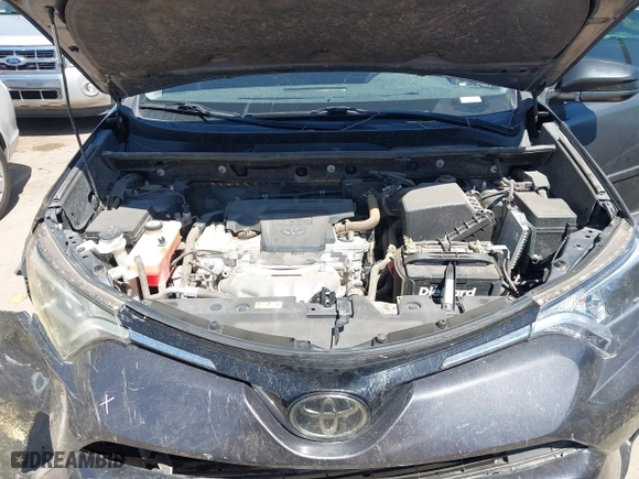 2018 Toyota RAV4 LE with VIN JTMZFREV2JJ190085, listed as a IAAI auction lot 41895635 with 54,577 mi miles. Bid and sale history available at carsss.com. Image 10.
