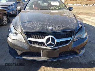 2014 Mercedes-Benz E-Class E 350 with VIN WDDKJ8JB6EF264225, listed as a IAAI auction lot 41422347 with 123,408 mi miles. Bid and sale history available at carsss.com. Image 6.
