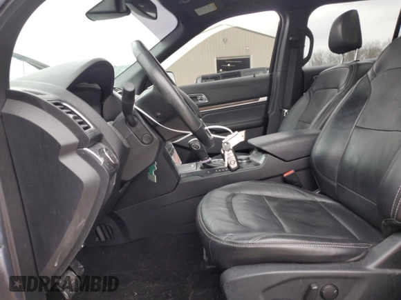 2019 Ford Explorer Limited z VIN 1FM5K8FH6KGB52401, wystawiony jako Copart lot #85208344 z przebiegiem 105 006 mil mil oraz Szkoda całkowita • Salvage title. Historia ofert i sprzedaży dostępna na DreamBid. Obrazek 7.
