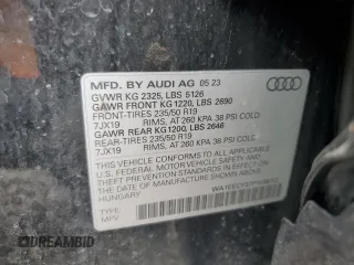 2023 Audi Q3 S line Premium Plus с VIN WA1EECF37P1138112, выставлен на аукционе Copart как лот 61012815 с пробегом 39 366 миль миль и Списание • Salvage title. История ставок и продаж доступна на DreamBid. Изображение 13.