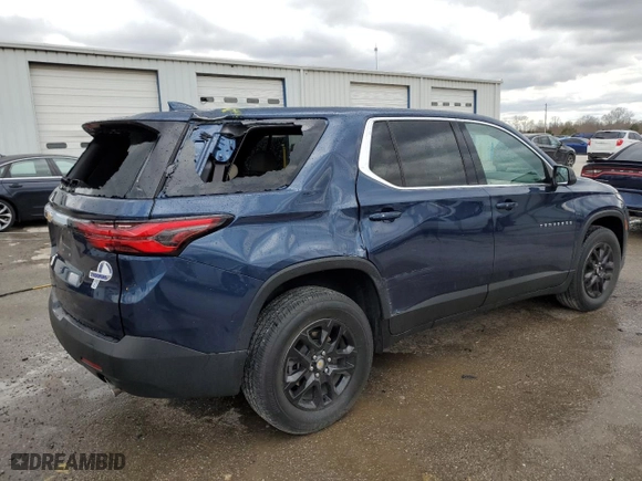 2022 Chevrolet Traverse LS with VIN 1GNERFKW6NJ103724, listed as a Copart auction lot 47757215 with 26,011 mi miles and Salvage Title. Bid and sale history available at carsss.com. Image 3.
