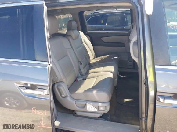 2013 Honda Odyssey EX-L with VIN 5FNRL5H66DB041471, listed as a IAAI auction lot 41543113 with 171,612 mi miles. Bid and sale history available at carsss.com. Image 8.
