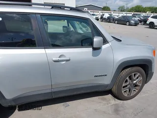 2017 Jeep Renegade Latitude with VIN ZACCJABB6HPG33008, listed as a IAAI auction lot 42541485 with 84,469 mi miles and . Bid and sale history available at DreamBid. Image 12.