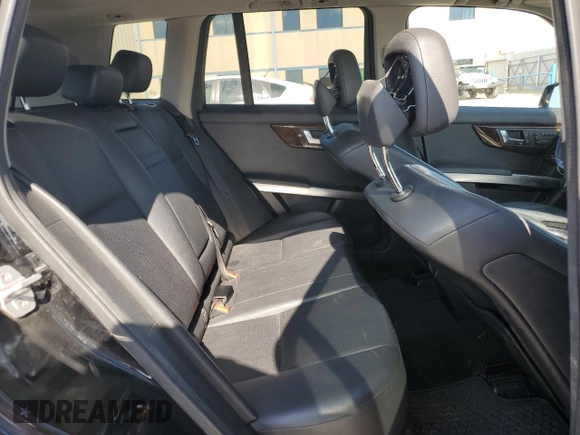 2015 Mercedes-Benz GLK 350 with VIN WDCGG5HB4FG357138, listed as a Copart auction lot 72434074 with 116,570 mi miles and Salvage Title. Bid and sale history available at DreamBid. Image 10.