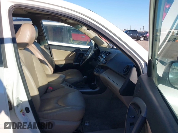 2010 Toyota RAV4 Limited с VIN JTMYK4DV1A5026573, выставлен на аукционе IAAI как лот 41296523 с пробегом 200 265 миль миль и . История ставок и продаж доступна на DreamBid. Изображение 5.