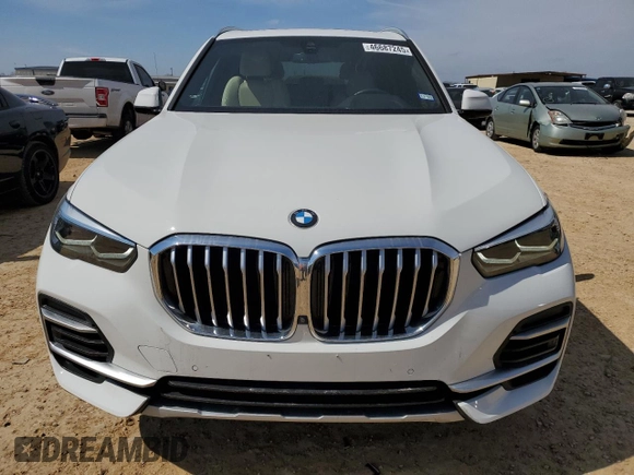 2022 BMW X5 sDrive40i with VIN 5UXCR4C0XN9K57058, listed as a Copart auction lot 46687245 with 9,347 mi miles and Salvage Title. Bid and sale history available at carsss.com. Image 5.