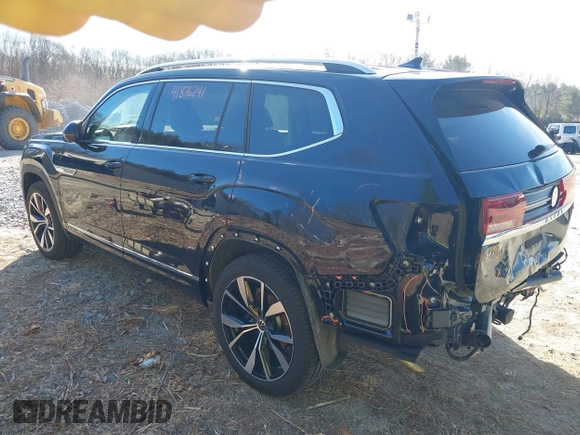 2024 Volkswagen Atlas SEL Premium R-Line z VIN 1V2FR2CAXRC571571, wystawiony jako IAAI lot #41876241 z przebiegiem 14 652 mil mil oraz . Historia ofert i sprzedaży dostępna na DreamBid. Obrazek 3.