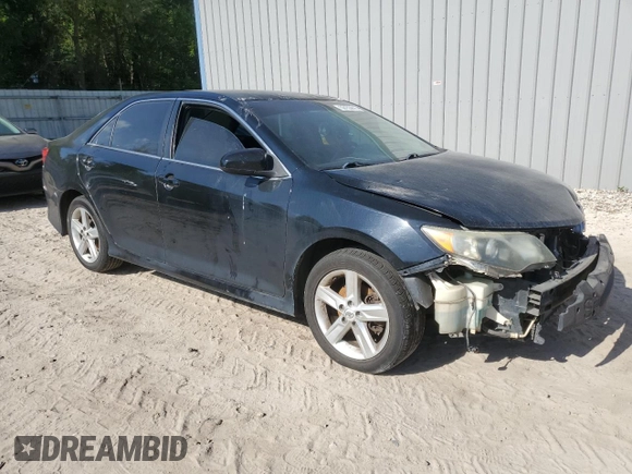 2014 Toyota Camry L with VIN 4T1BF1FKXEU759370, listed as a Copart auction lot 53153815 with 342,008 mi miles and Clean Title. Bid and sale history available at carsss.com. Image 4.