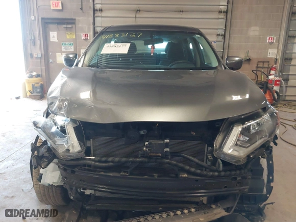 2018 Nissan Rogue S with VIN 5N1AT2MVXJC752295, listed as a IAAI auction lot 41883127 with 68,847 mi miles. Bid and sale history available at carsss.com. Image 12.