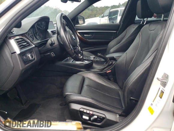 2017 BMW 3 Series 340i with VIN WBA8B3G54HNU35051, listed as a Copart auction lot 72220244 with Not Provided miles and Salvage Title. Bid and sale history available at DreamBid. Image 7.