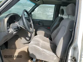 2003 Chevrolet Astro with VIN 1GNDM19X73B147735, listed as a Copart auction lot 54375475 with 195,006 mi miles and Clean Title. Bid and sale history available at carsss.com. Image 7.