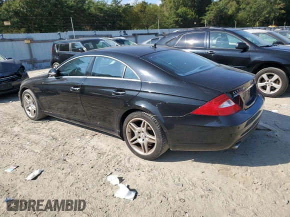 2007 Mercedes-Benz CLS 550 with VIN WDDDJ72X97A107205, listed as a Copart auction lot 70282894 with 69,433 mi miles and Salvage Title. Bid and sale history available at DreamBid. Image 2.