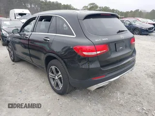 2016 Mercedes-Benz GLC with VIN WDC0G4JB6GF089397, listed as a IAAI auction lot 41505988 with 182,447 mi miles. Bid and sale history available at carsss.com. Image 3.