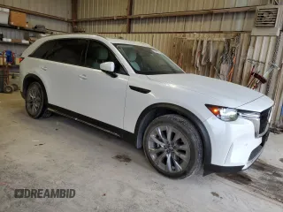 2024 Mazda CX-90 Premium Plus with VIN JM3KKEHD8R1147141, listed as a Copart auction lot 43001655 with 22,108 mi miles and Clean Title. Bid and sale history available at DreamBid. Image 4.