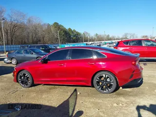 2022 Kia K5 GT-Line z VIN 5XXG64J26NG107886, wystawiony jako IAAI lot #41054102 z przebiegiem 88 516 mil mil oraz . Historia ofert i sprzedaży dostępna na DreamBid. Obrazek 14.