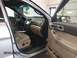 2014 Ford Explorer XLT with VIN 1FM5K7D89EGA52570, listed as a IAAI auction lot 41307178 with 286,243 mi miles and . Bid and sale history available at DreamBid. Image 5.