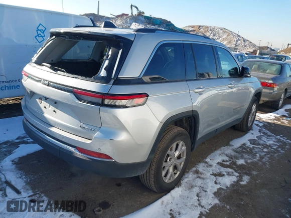 2023 Jeep Grand Cherokee Limited z VIN 1C4RJHBG4PC586661, wystawiony jako IAAI lot #41069064 z przebiegiem 22 209 mil mil oraz . Historia ofert i sprzedaży dostępna na DreamBid. Obrazek 4.