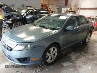 2012 Ford Fusion SE z VIN 3FAHP0HA8CR298495, wystawiony jako IAAI lot #42245859 z przebiegiem 192 979 mil mil oraz . Historia ofert i sprzedaży dostępna na DreamBid. Obrazek 17.