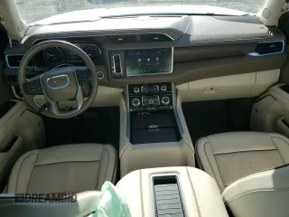 2021 GMC Yukon XL Denali with VIN 1GKS2JKL3MR178037, listed as a Copart auction lot 70825784 with 61,966 mi miles and Salvage Title. Bid and sale history available at carsss.com. Image 8.