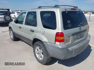 2005 Ford Escape XLT с VIN 1FMCU03165DA08296, выставлен на аукционе IAAI как лот 41677892 с пробегом 255 431 миль миль и . История ставок и продаж доступна на DreamBid. Изображение 3.