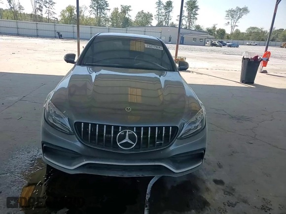 2020 Mercedes-Benz C 63 AMG with VIN 55SWF8GB7LU330754, listed as a Copart auction lot 75277924 with 64,076 mi miles and Salvage title. Bid and sale history available at DreamBid. Image 10.