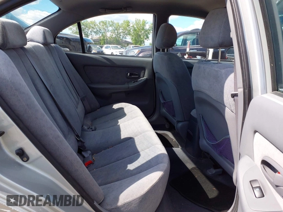 2006 Hyundai Elantra GLS z VIN KMHDN46D96U365570, wystawiony jako IAAI lot #42342350 z przebiegiem 29 365 mil mil oraz . Historia ofert i sprzedaży dostępna na DreamBid. Obrazek 8.