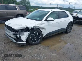 2022 Hyundai Ioniq 5 SEL with VIN KM8KN4AE4NU090938, listed as a IAAI auction lot 42507220 with 15,266 mi miles and . Bid and sale history available at DreamBid. Image 19.