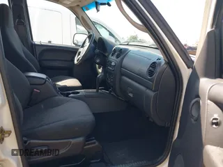 2003 Jeep Liberty Sport with VIN 1J4GL48K93W511690, listed as a IAAI auction lot 42066355 with 115,008 mi miles. Bid and sale history available at carsss.com. Image 5.
