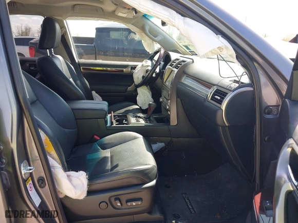2017 Lexus GX with VIN JTJJM7FX2H5161029, listed as a IAAI auction lot 41864434 with 145,562 mi miles. Bid and sale history available at carsss.com. Image 5.