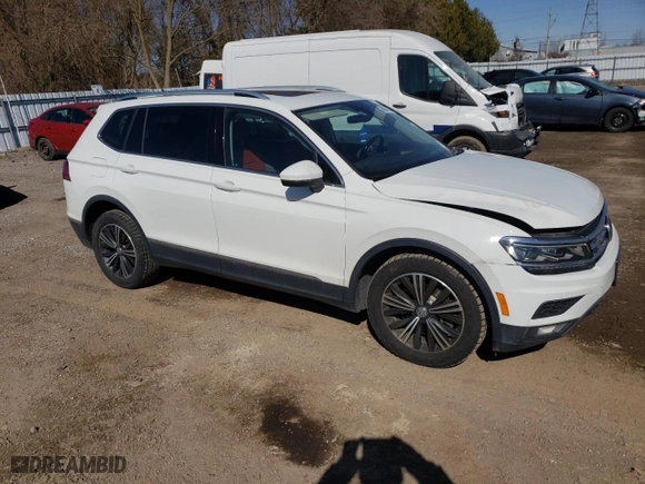 2018 Volkswagen Tiguan SEL Premium with VIN 3VV4B7AX7JM087184, listed as a Copart auction lot 49689245 with 133,942 mi miles and Salvage Title. Bid and sale history available at carsss.com. Image 4.