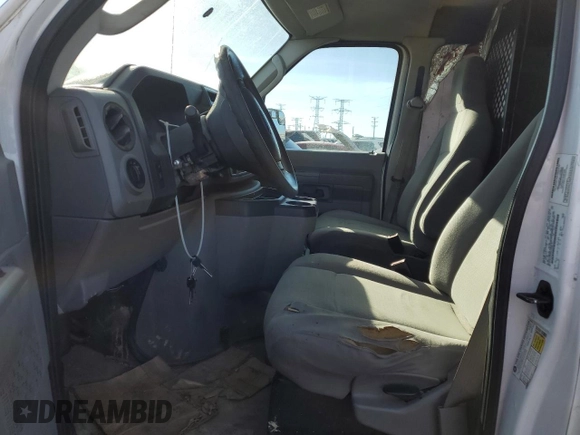 2011 Ford Econoline Cargo Commercial with VIN 1FTNE1EW0BDB08172, listed as a Copart auction lot 42065125 with 204,301 mi miles and Clean Title. Bid and sale history available at DreamBid. Image 7.