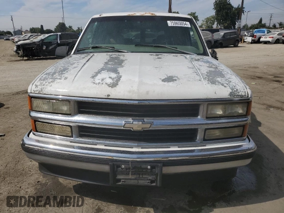 1997 Chevrolet Suburban with VIN 1GNEC16R5VJ301591, listed as a Copart auction lot 75965054 with 213,321 mi miles and Salvage Title. Bid and sale history available at carsss.com. Image 5.