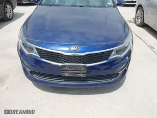 2016 Kia Optima LX with VIN 5XXGT4L30GG073039, listed as a IAAI auction lot 42055627 with 0 mi miles. Bid and sale history available at carsss.com. Image 13.