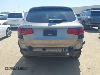 2020 Mercedes-Benz GLC 300 with VIN W1N0G8DB1LF805165, listed as a IAAI auction lot 41966716 with 107,904 mi miles and . Bid and sale history available at DreamBid. Image 17.