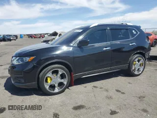 2020 Nissan Rogue S z VIN 5N1AT2MT1LC817469, wystawiony jako Copart lot #50407365 z przebiegiem 93 733 mil mil oraz Szkoda całkowita • Salvage title. Historia ofert i sprzedaży dostępna na DreamBid. Obrazek 1.