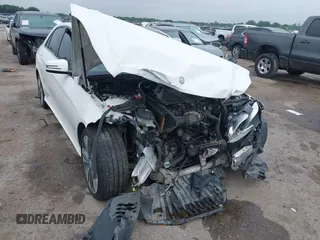 2014 Mercedes-Benz E 350 Sport z VIN WDDHF5KB6EA901328, wystawiony jako IAAI lot #42418033 z przebiegiem Nie podano mil oraz . Historia ofert i sprzedaży dostępna na DreamBid. Obrazek 1.