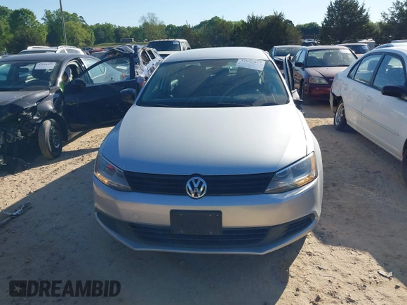 2014 Volkswagen Jetta Sedan S with VIN 3VW2K7AJ4EM208158, listed as a IAAI auction lot 42037477 with 156,483 mi miles. Bid and sale history available at carsss.com. Image 12.