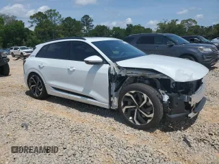 2024 Audi Q8 e-tron z VIN WA16AAGE9RB020144, wystawiony jako Copart lot #57145455 z przebiegiem 23 799 mil mil oraz Szkoda całkowita • Salvage title. Historia ofert i sprzedaży dostępna na DreamBid. Obrazek 4.