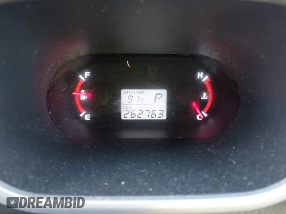 2010 Toyota Matrix with VIN 2T1KU4EE0AC255229, listed as a IAAI auction lot 41766570 with 262,763 mi miles. Bid and sale history available at carsss.com. Image 7.