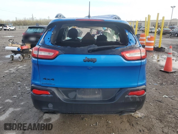 2018 Jeep Cherokee Latitude with VIN 1C4PJMCX3JD608391, listed as a Copart auction lot 51928225 with 163,287 mi miles and Salvage title. Bid and sale history available at DreamBid. Image 6.