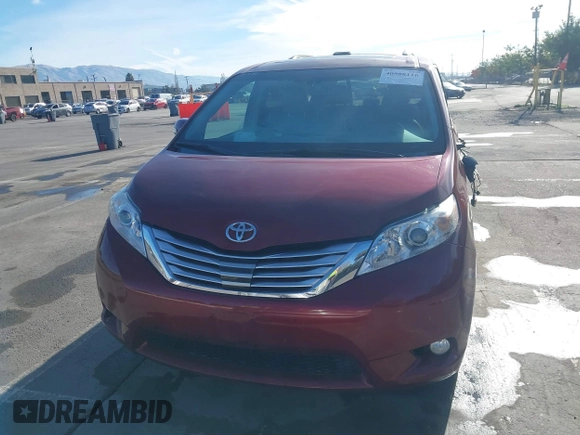 2014 Toyota Sienna XLE z VIN 5TDYK3DC6ES440358, wystawiony jako IAAI lot #40988116 z przebiegiem 87 692 mil mil oraz . Historia ofert i sprzedaży dostępna na DreamBid. Obrazek 13.