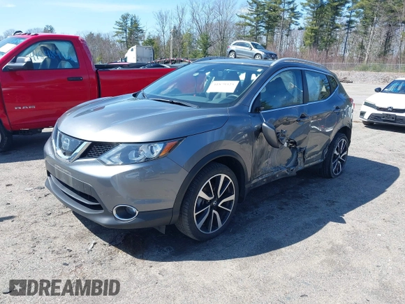 2017 Nissan Rogue SL with VIN JN1BJ1CR8HW118279, listed as a IAAI auction lot 41879325 with 38,780 mi miles and . Bid and sale history available at DreamBid. Image 2.