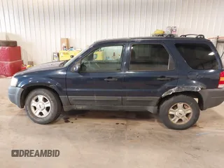 2004 Ford Escape XLT with VIN 1FMYU93134KB36712, listed as a IAAI auction lot 42412101 with 232,340 mi miles and . Bid and sale history available at DreamBid. Image 14.