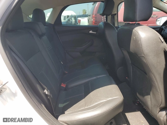 2015 Ford Focus SE with VIN 1FADP3K2XFL358166, listed as a Copart auction lot 54105445 with 104,091 mi miles and Clean Title. Bid and sale history available at carsss.com. Image 10.
