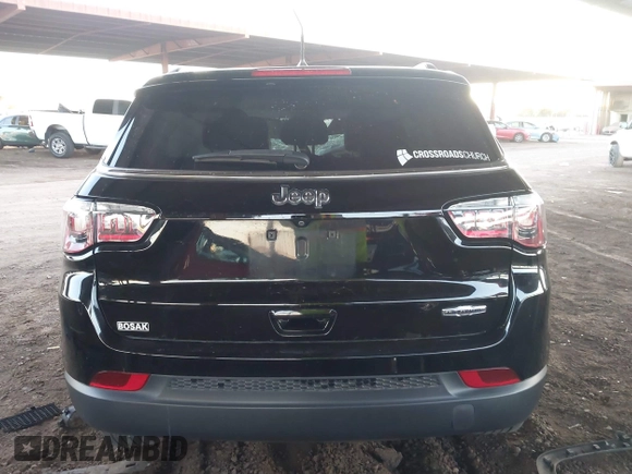 2018 Jeep Compass Latitude with VIN 3C4NJCBBXJT467997, listed as a IAAI auction lot 41871545 with 79,352 mi miles and . Bid and sale history available at DreamBid. Image 17.