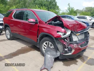 2020 Chevrolet Traverse LT Cloth z VIN 1GNEVGKW6LJ285438, wystawiony jako IAAI lot #42188972 z przebiegiem 53 628 mil mil oraz . Historia ofert i sprzedaży dostępna na DreamBid. Obrazek 1.