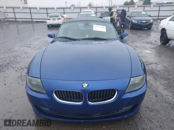 2007 BMW Z4 3.0i with VIN 4USBU33517LW71220, listed as a IAAI auction lot 41255482 with 116,775 mi miles and . Bid and sale history available at DreamBid. Image 12.