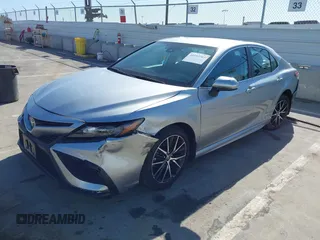 2021 Toyota Camry SE Nightshade with VIN 4T1G11AK2MU539134, listed as a IAAI auction lot 41953365 with 42,350 mi miles and . Bid and sale history available at carsss.com. Image 18.