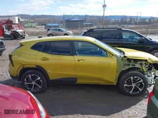 2024 Chevrolet Trax 1RS with VIN KL77LGE22RC014449, listed as a IAAI auction lot 41530717 with 12,110 mi miles. Bid and sale history available at carsss.com. Image 14.