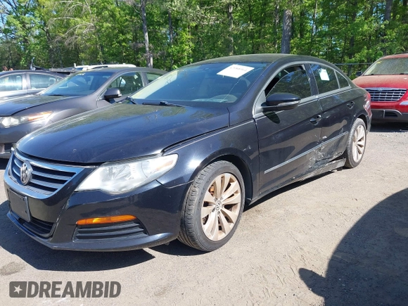 2011 Volkswagen CC Sport with VIN WVWMP7AN3BE708264, listed as a IAAI auction lot 42088964 with 1 mi miles. Bid and sale history available at carsss.com. Image 2.